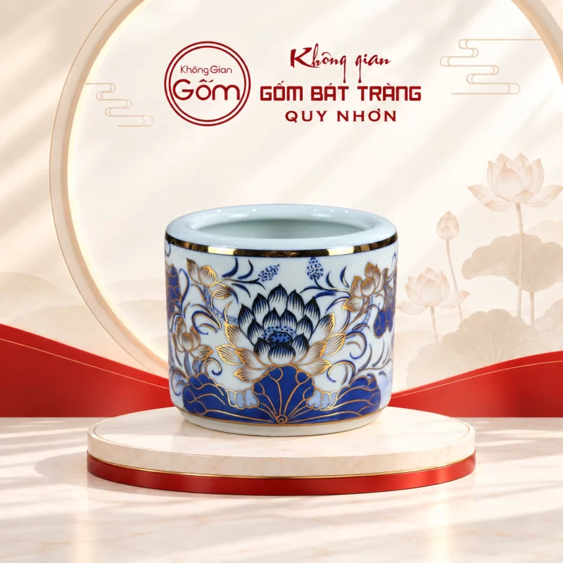 Bát hương men lam vẽ vàng họa tiết sen