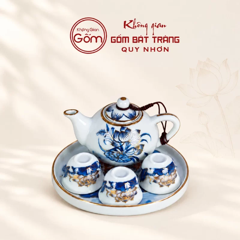 Bộ ấm 3 chén thờ men lam vẽ vàng hoa sen