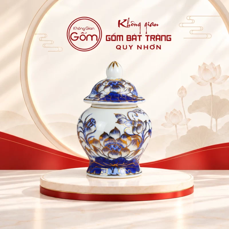 Chóe thờ men lam vẽ vàng hoa sen