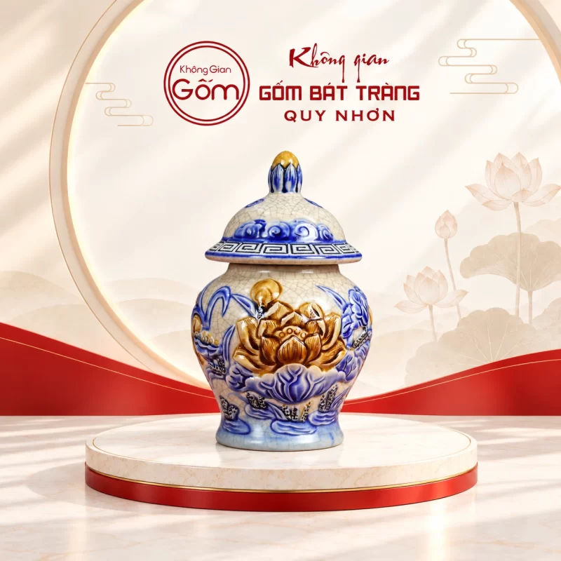 Chóe thờ men rạn họa tiết sen